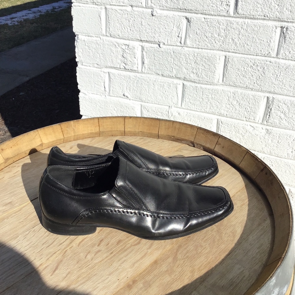 Kenneth Cole Reaction men’s black leather slip-on dress shoes S 9